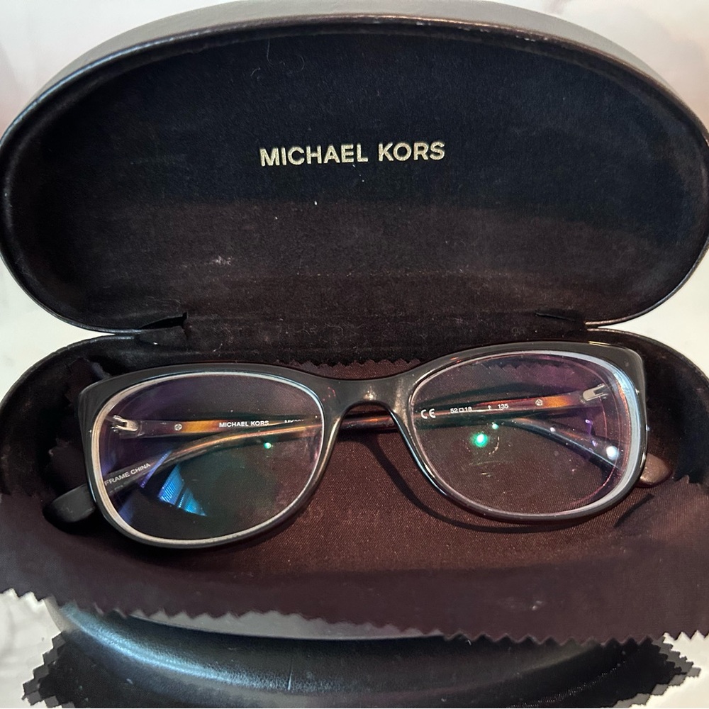 Michael Kors Glasses in Tortoise